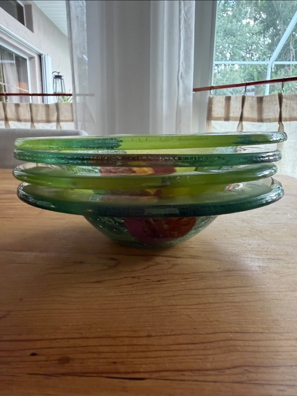 Villeroy & Boch Hand-Painted Glass Dessert Bowls in lemon Yellow, red apple